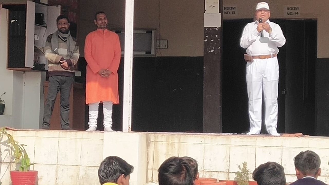 Shriadinath-yoga-workshop-khajuraho-1